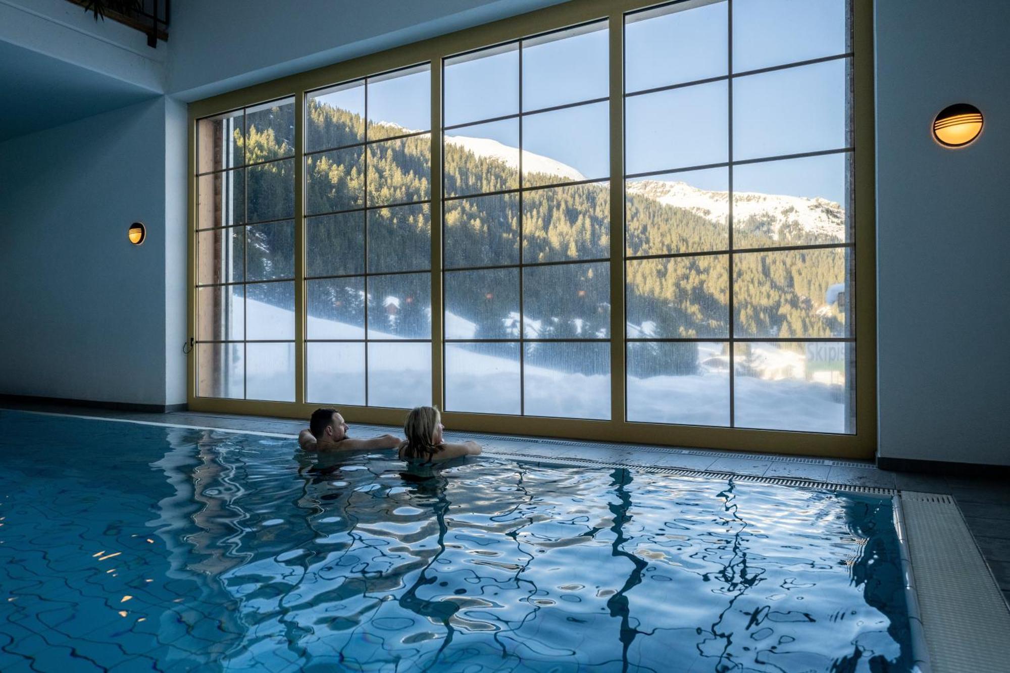 ホテル Landal Hochmontafon ガルゲレン エクステリア 写真