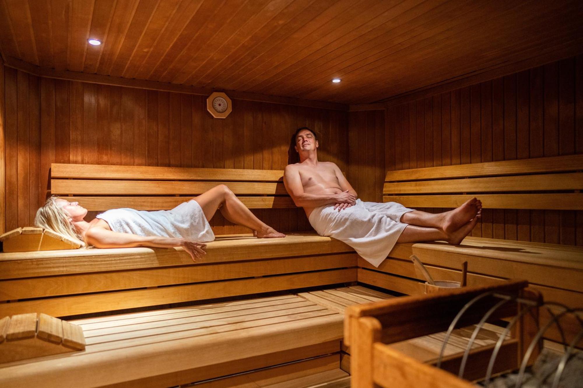 ホテル Landal Hochmontafon ガルゲレン エクステリア 写真