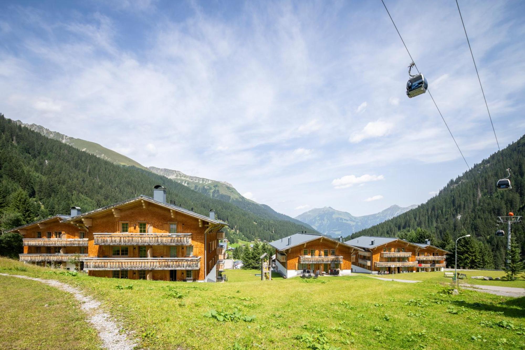 ホテル Landal Hochmontafon ガルゲレン エクステリア 写真